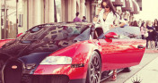 Người đẹp đọ dáng với Bugatti Veyron