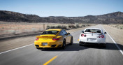 Nissan GT-R 2013 vs Porsche 911 Turbo S 2012