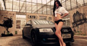 Mỹ nữ "khiêu khích" bên xe Audi