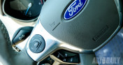 Ford Focus Titanium +