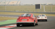 Trải nghiệm Audi R8 tại trường đua F1